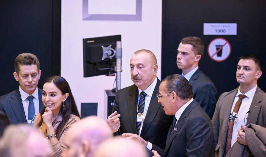 Ильхам Алиев на заседании в рамках Давосского форума