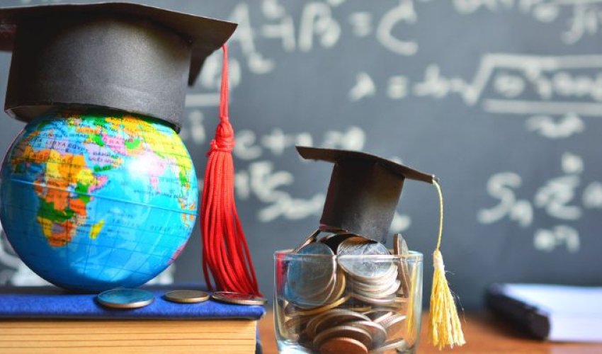 Deputat xaricdə təhsil alanların nəticələrini təhlil etməyi təklif edir