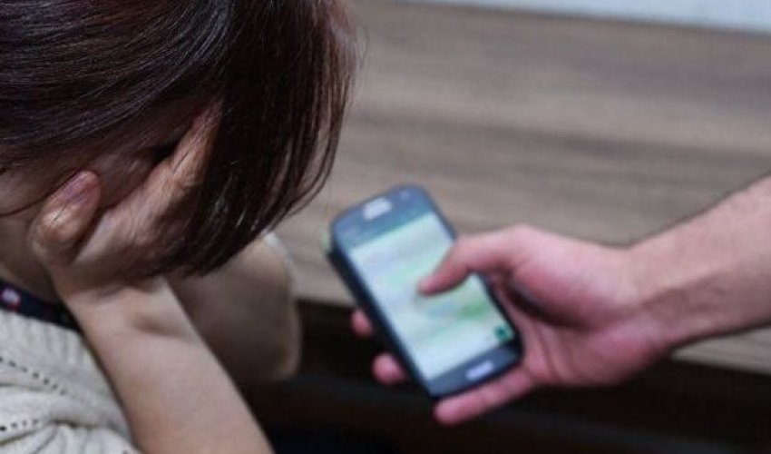 Keçən il pornoqrafik materiallar yayan 272 sayt bloklanıb