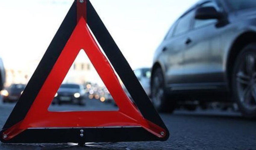 Ağdaşda avtomobilin vurduğu piyada xəstəxanadaölüb