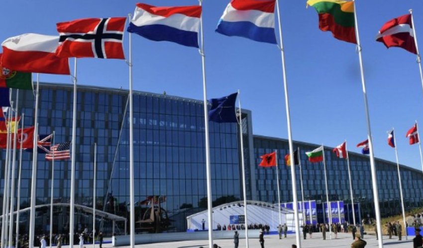 
Дания обратилась кНАТО спросьбой

