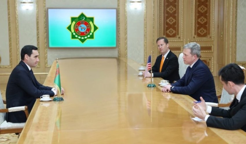 Американский десант в Туркменистане