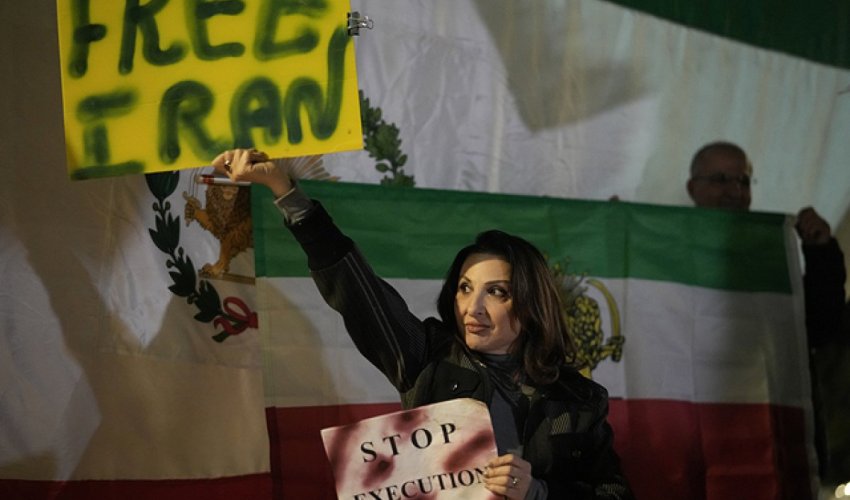 Iran Judiciary Orders Asset Seizure of Protesters to Fund Damage Reparations