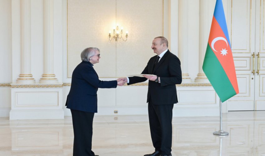 İlham Əliyev Avstraliyanın Azərbaycandakı yeni səfirinin etimadnaməsini qəbul edib