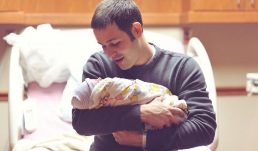 Azərbaycanda indiyədək 25 nəfər atalıq məzuniyyətindən yararlanıb