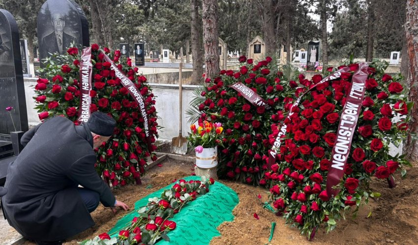 Fəzail Ağamalı dəfn edilib - Video/Yenilənib