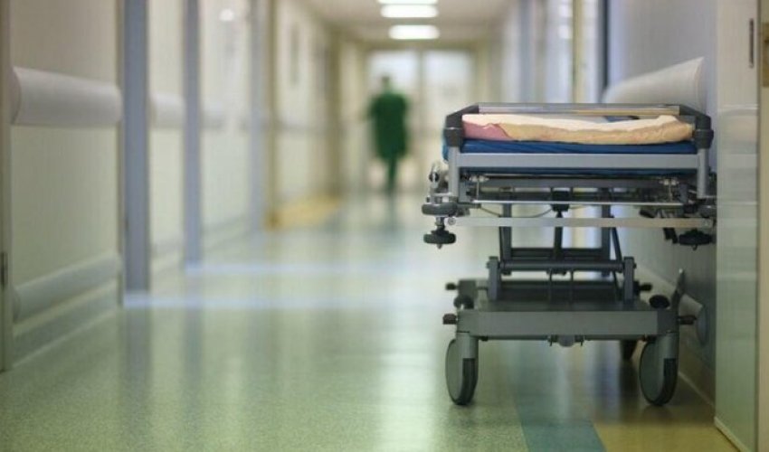 Ağdamda qadın ev quşları üçün olan dərmandan zəhərlənib