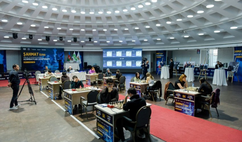 Azərbaycan çempionatı: Üç şahmatçı yarımfinala yüksəlib