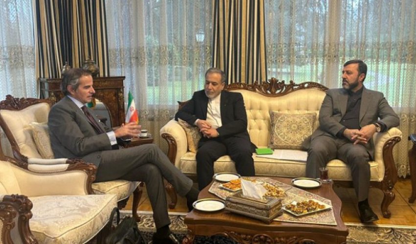 Арагчи и Гросси обсудили ядерные переговоры с США