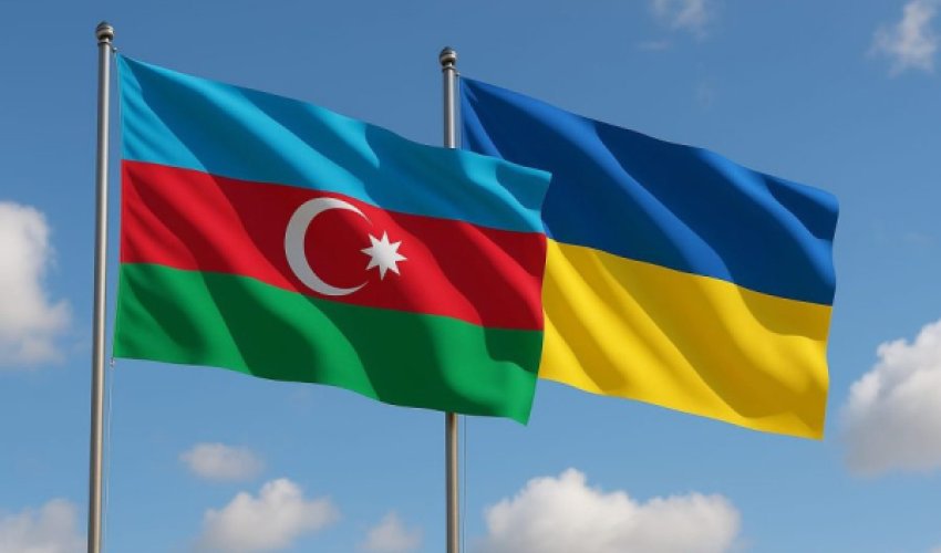 Азербайджан снова помогает Украине