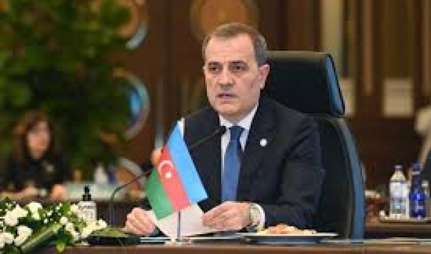 Nazir Səudiyyə Ərəbistanına rəsmi səfərə gedir