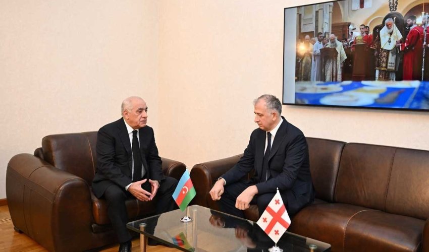 Али Асадов соболезнует в посольстве Грузии