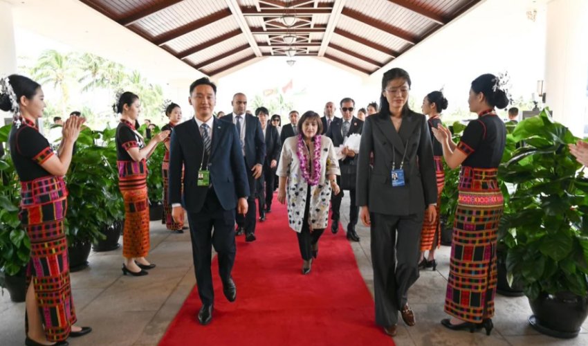 
Sahibə Qafarova Asiya Boao Forumuna qatılmaq üçün Çindədir