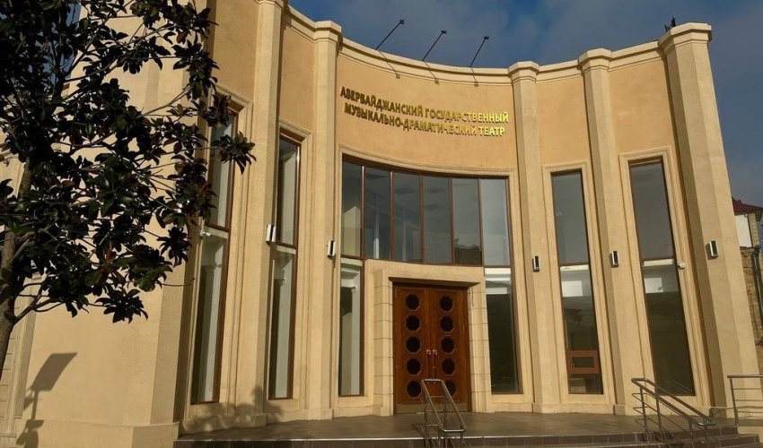 Putin Dərbənddə Azərbaycan Teatrının açılışını edib