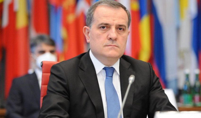 Джейхун Байрамов выразил признательность иранскому коллеге