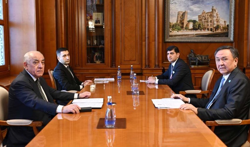 Baş nazir TDT Baş katibi ilə görüşüb