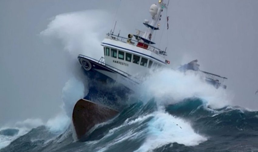 Dövlət Agentliyi küləkli hava şəraiti ilə bağlı gəmilərə xəbərdarlıq edib