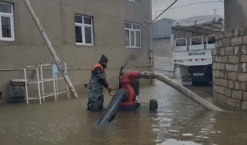 FHN: Yağış nəticəsində yaranan problemlərin həlli istiqamətində işlər aparılır