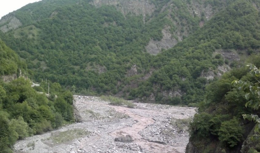 
Bəzi çaylardan sel keçəcək- XƏBƏRDARLIQ