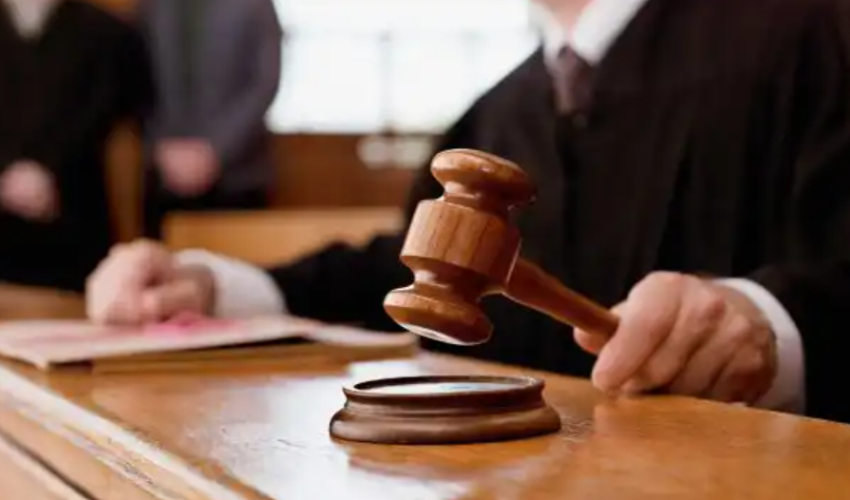 Editor-in-chief of Hürriyyət Vugar Mammadov appears in court