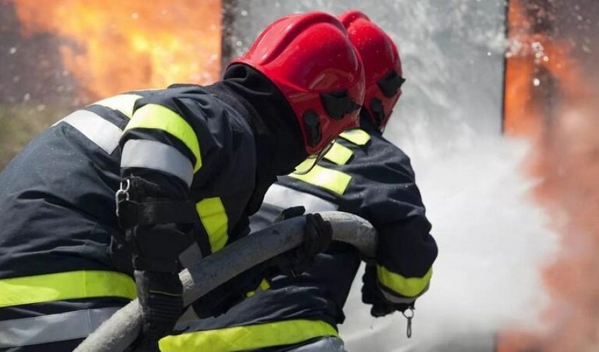 Bakıda mənzildə yanğın baş verib