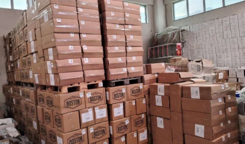 Türkiyədən Azərbaycana 1,5 milyon manatlıq siqaretin qanunsuz gətirilməsinin qarşısı alınıb