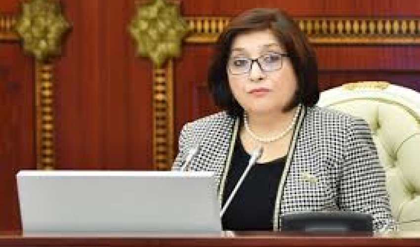 Sahibə Qafarova: bu sessiyada 15 iclas keçirib, 57 qanun qəbul olunub