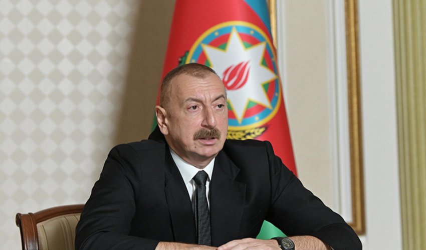 İlham Əliyev Vladimir Putinə təbrik ünvanlayıb
