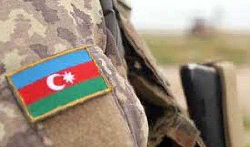 Şəhid hərbçilər və mülki şəxslər təltif olunub