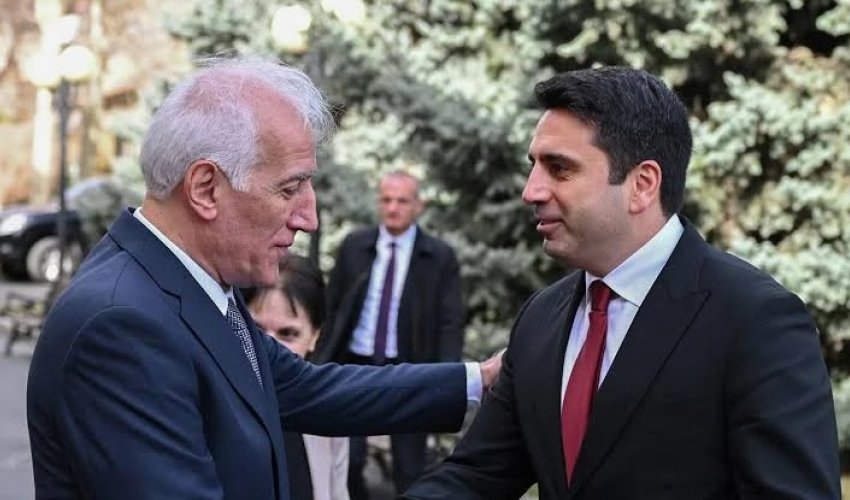 Alen Simonyan Ermənistan prezidenti olacağı barədə iddiaları təkzib edib