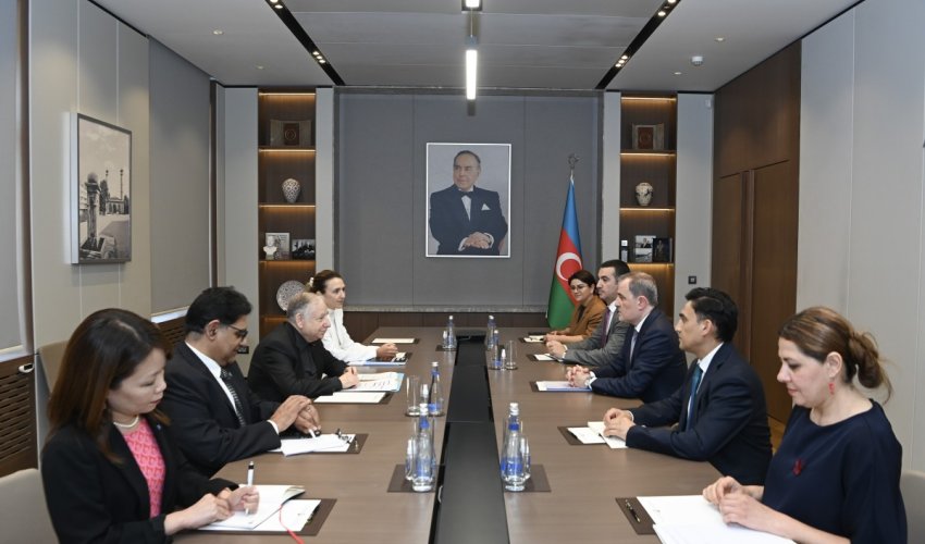 Ceyhun Bayramov BMT Baş katibinin xüsusi elçisi ilə görüşüb