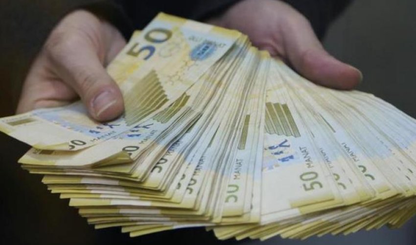 
Bakıda orta əməkhaqqı açıqlanıb