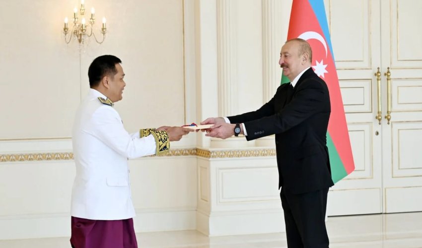 Əliyev Kambocanın Azərbaycanda yeni təyin olunmuş səfirinin etimadnaməsini qəbul edib