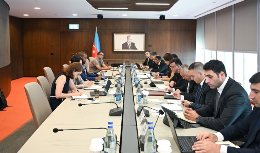 Azerbaijan, IMF discuss fiscal policy cooperation