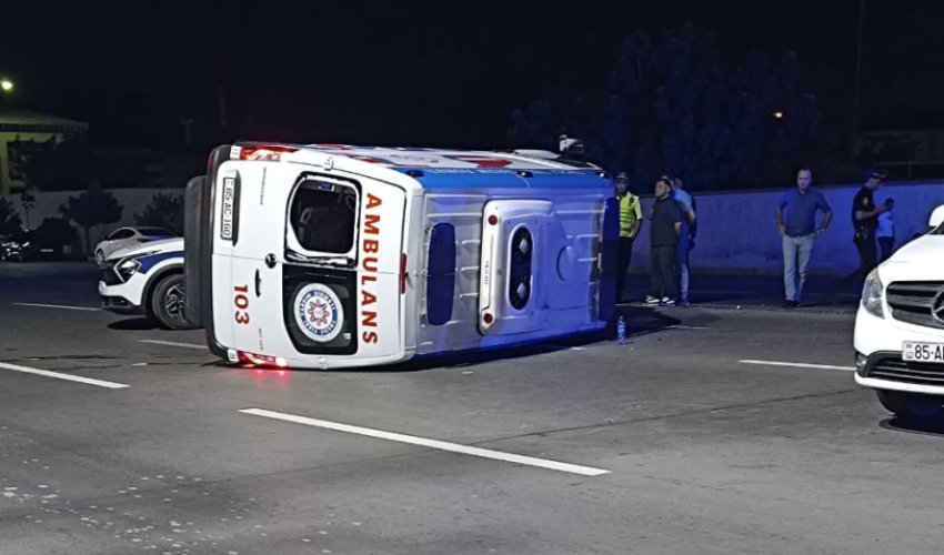 Naxçıvanda təcili tibbi yardım avtomobili aşıb, 4 nəfər xəsarət alıb