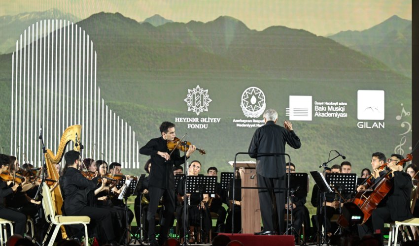 XV Qəbələ Beynəlxalq Musiqi Festivalının açılışı olub