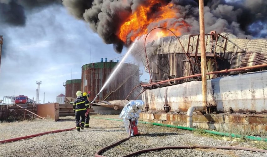 Bakı Neft Terminalında güclü yanğın söndürülüb - YENİLƏNİB - 2