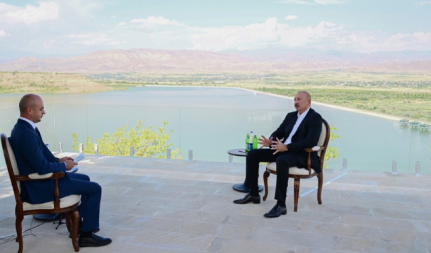 Prezident Azərbaycan Televiziyasına müsahibə verib