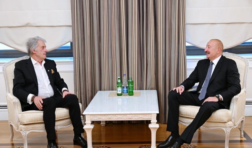 İlham Əliyev Viktor Yuşenko ilə görüşüb