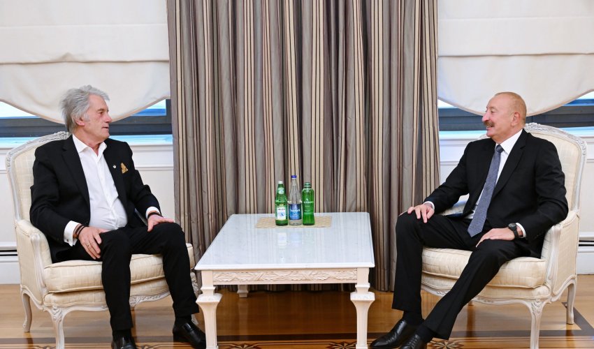 President Ilham Aliyev meets former Ukrainian President Viktor Yushchenko in Baku