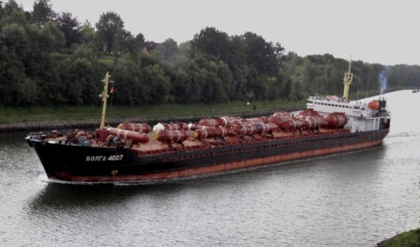 Беспилотник атаковал судно с азербайджанцами в Черном море