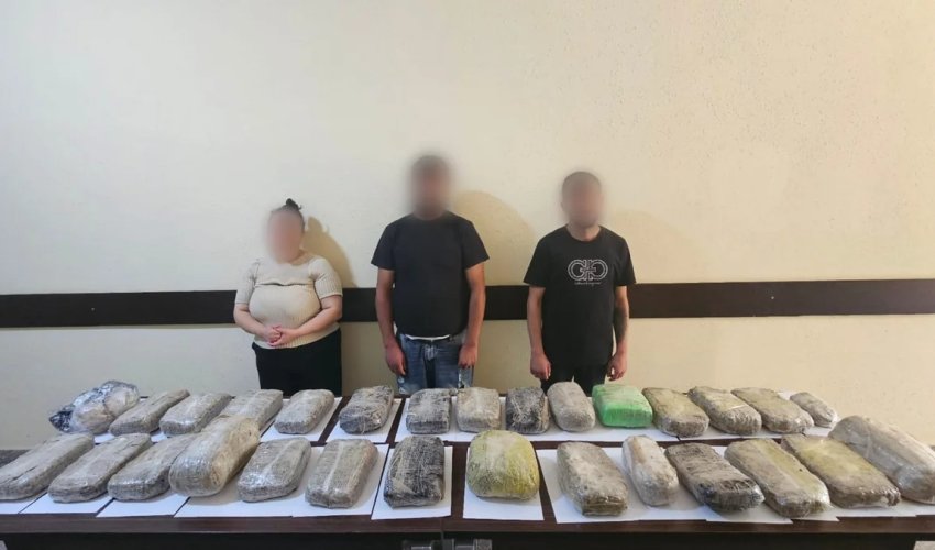 На границе Азербайджана предотвращена контрабанда более 55 кг наркотиков из Ирана