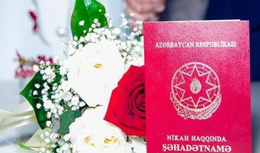 Son altı ayda ölkədə necə nigah müqaviləsi bağlanıb? - rəsmi