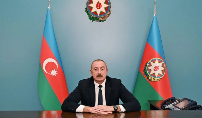 İlham Əliyev Qırğızıstan, Malayziya və Trinidad və Tobaqo liderlərini təbrik edib