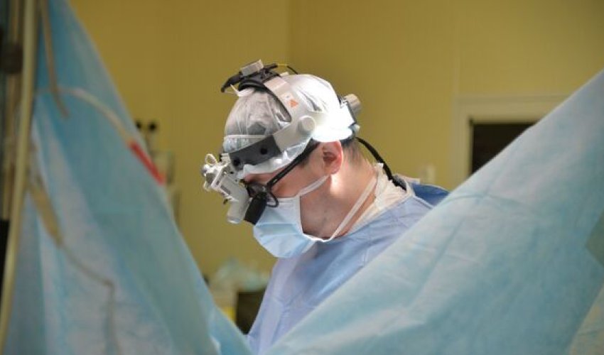 Plastik cərrahiyyə üzrə klinik protokollar hazırlanır - nazir