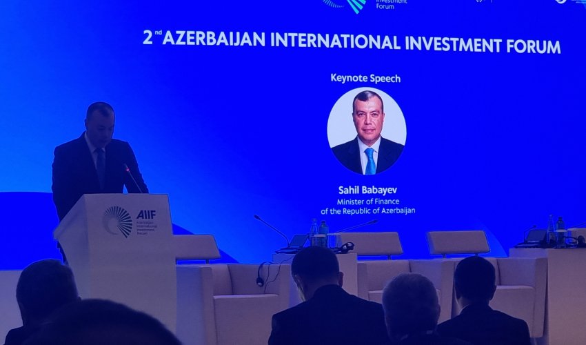 Azərbaycan büdcəsində neft gəlirlərinin payını 30%-ə endirəcək - nazir