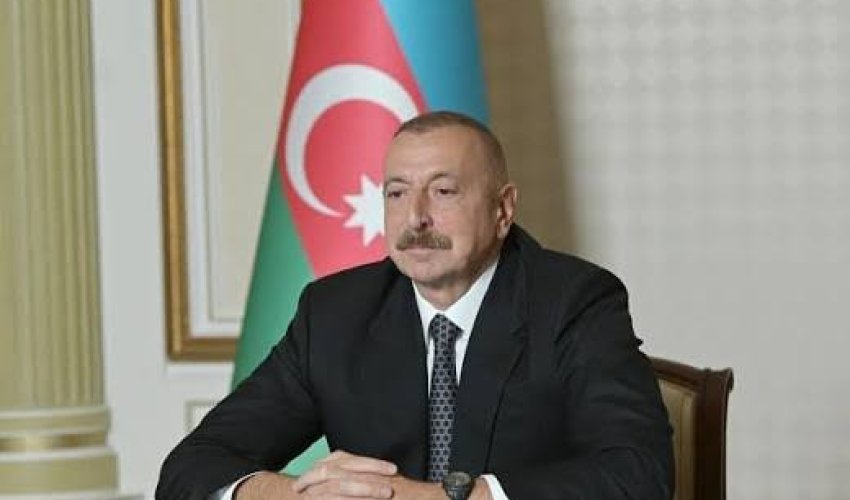 İlham Əliyev İraq prezidentini milli bayram münasibətilə təbrik edib