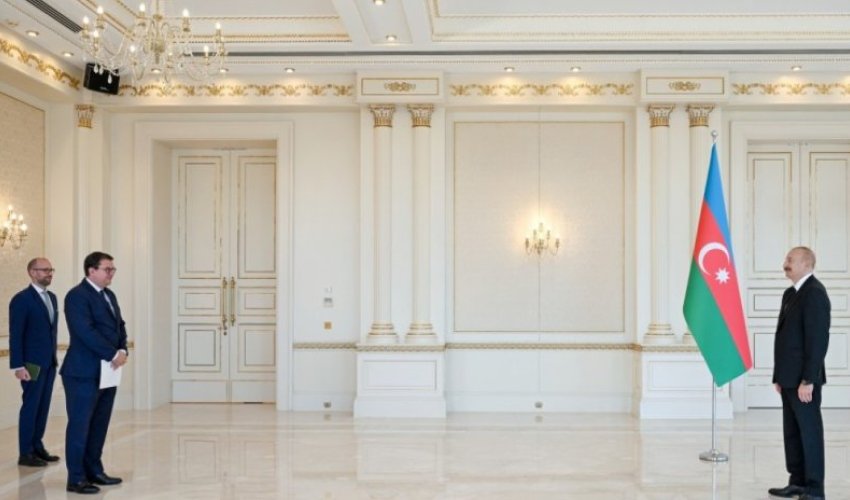 President Ilham Aliyev accepts credentials of incoming Austrian Ambassador