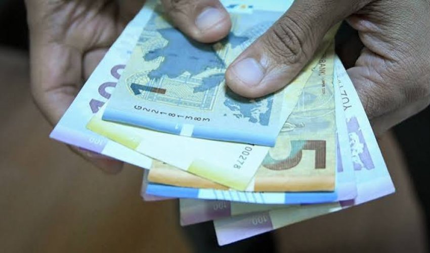 Ünvanlı sosial yardımın adambaşına düşən məbləği 11% azalıb - rəsmi