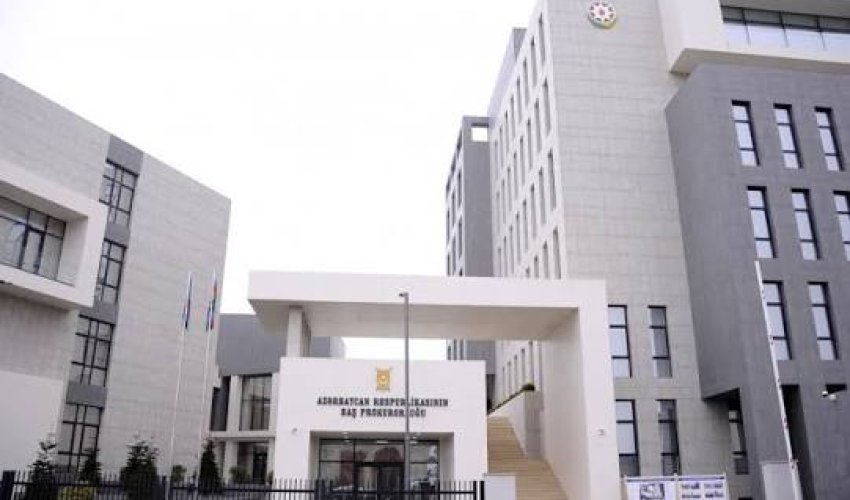 Türkiyəli jurnalist Azərbaycanda hakimiyyəti ələ keçirməyə çağırışda ittiham olunur